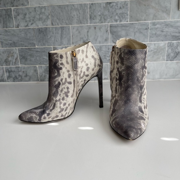 Gucci embossed leather snake print booties - Picture 6 of 7